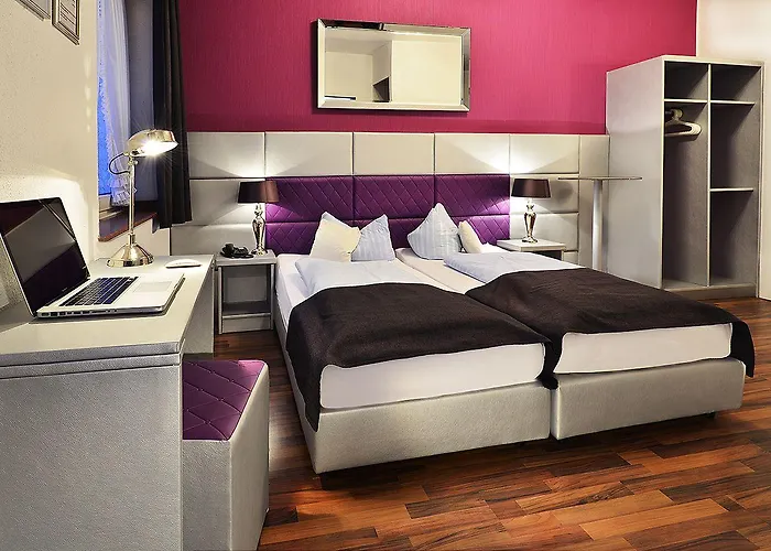 Am Wehrhahn Dusseldorf